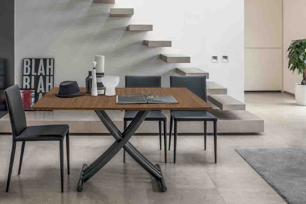 Masă extensibilă și transformabilă